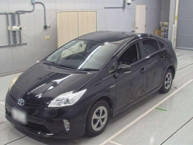 TOYOTA PRIUS 2014
