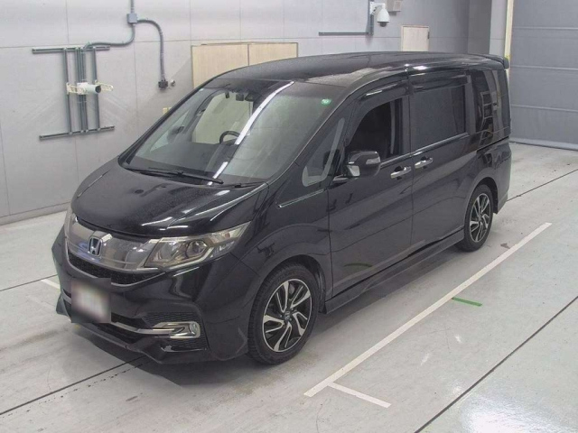 HONDA STEP WAGON 2016