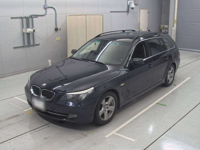 BMW 5 SERIES 2009