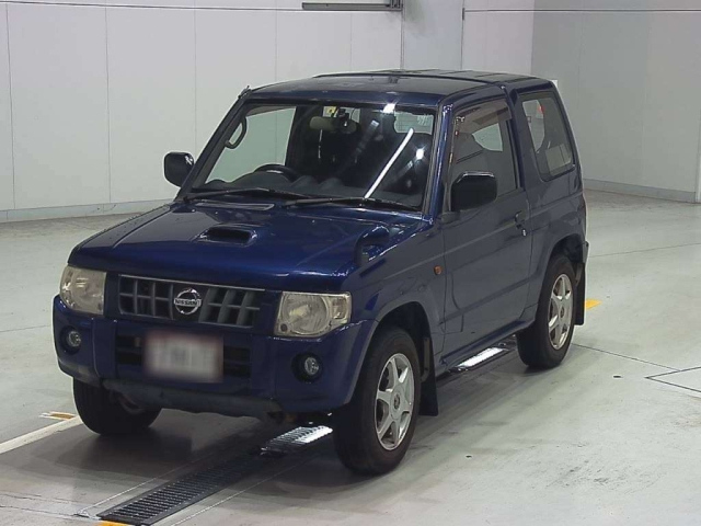 NISSAN KIX 2009