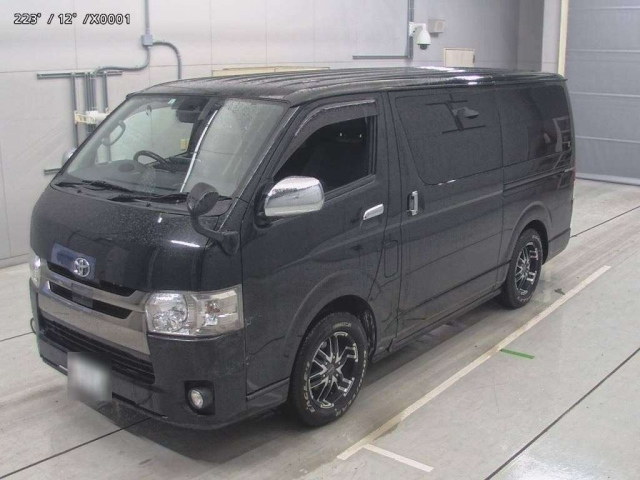 TOYOTA HIACE VAN 2018