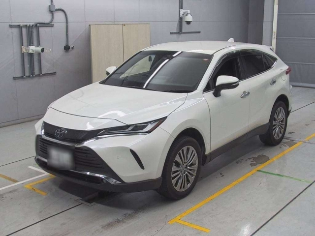 TOYOTA HARRIER 2022