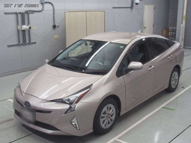 TOYOTA PRIUS 2018