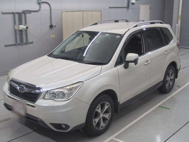SUBARU FORESTER 2014