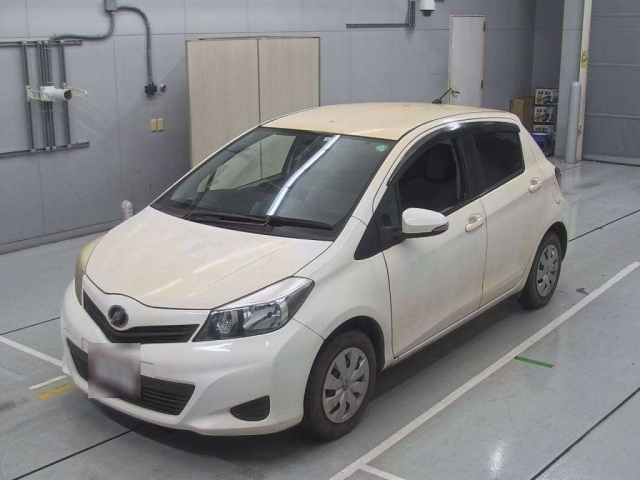 TOYOTA VITZ