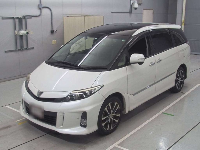 TOYOTA ESTIMA 2014