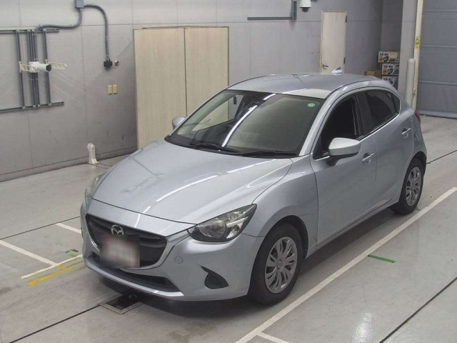 MAZDA DEMIO 2019