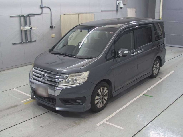 HONDA STEP WAGON 2012