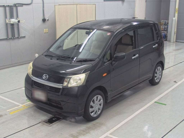 DAIHATSU MOVE 2014