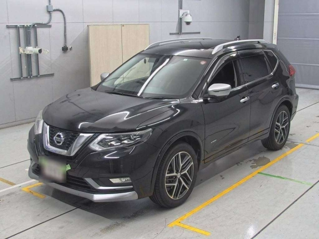 NISSAN X-TRAIL