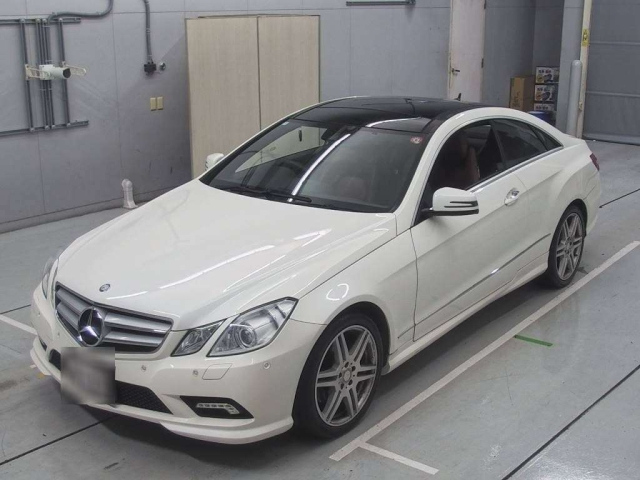 MERCEDES BENZ E CLASS 2011