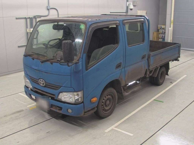 TOYOTA DYNA 2020