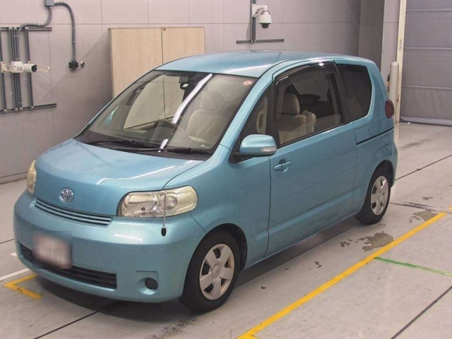 TOYOTA PORTE 2008