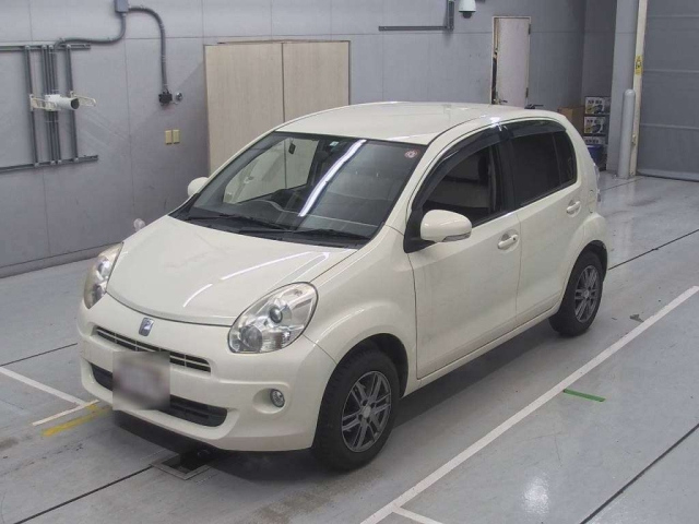 TOYOTA PASSO 2011
