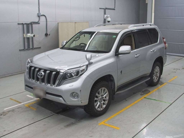 TOYOTA LAND CRUISER PRADO 2017