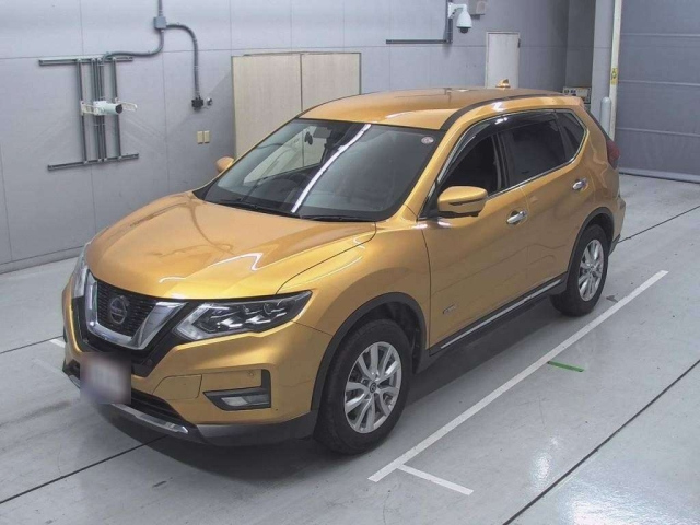 NISSAN X-TRAIL