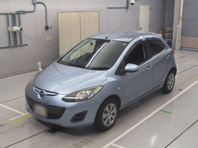 MAZDA DEMIO 2012