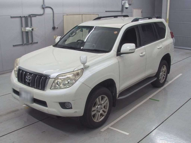 TOYOTA LAND CRUISER PRADO 2013