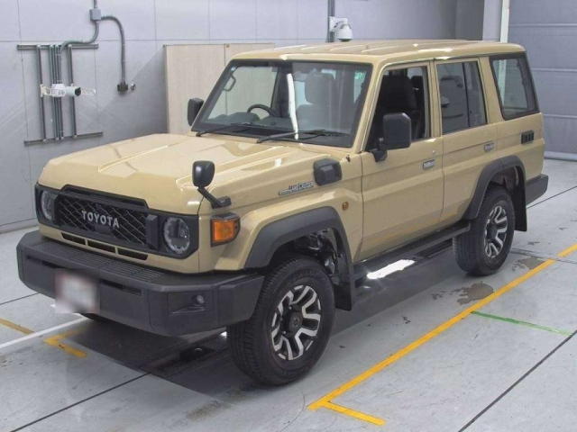 TOYOTA LAND CRUISER