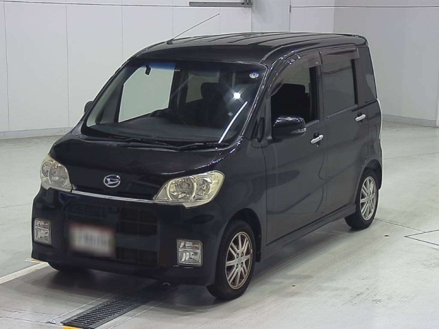 DAIHATSU TANTO EXE 2010