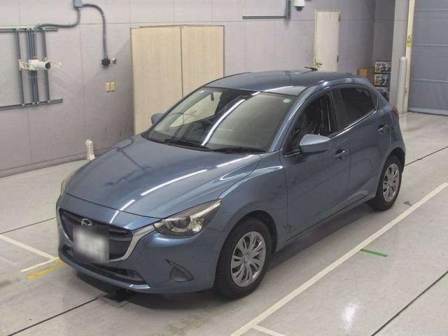 MAZDA DEMIO 2015