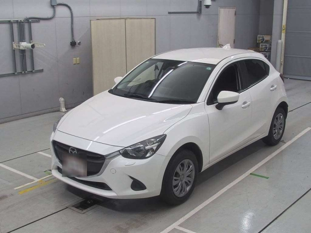 MAZDA DEMIO 2019