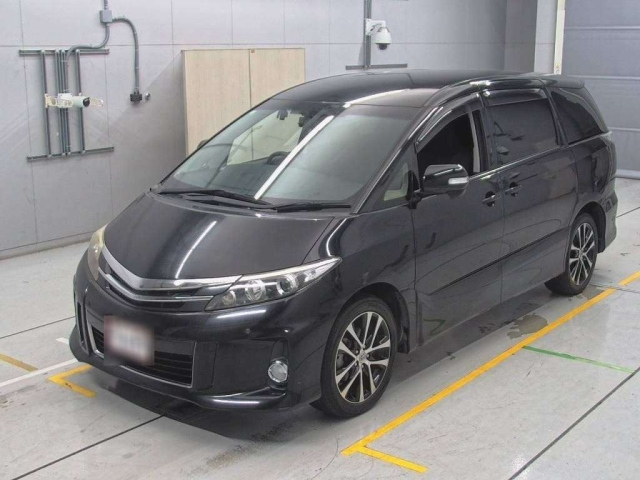 TOYOTA ESTIMA 2013
