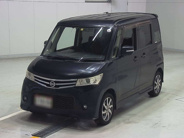 NISSAN ROOX 2012