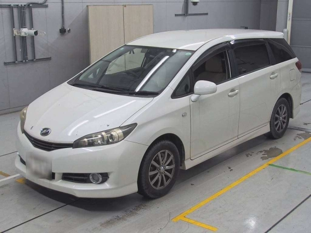 TOYOTA WISH 2009