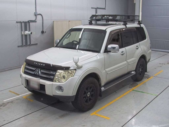 MITSUBISHI PAJERO 2006