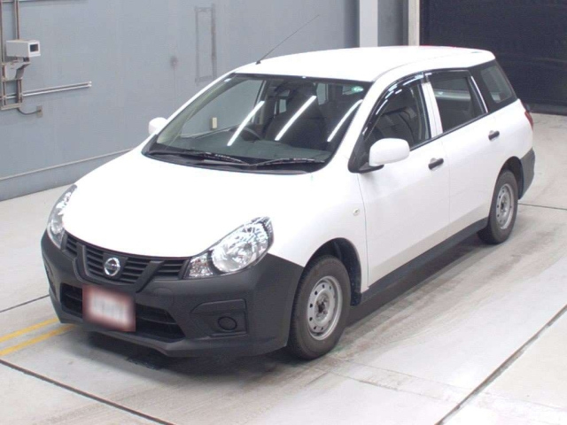 NISSAN AD