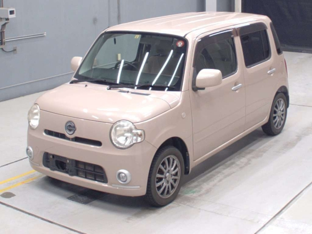 DAIHATSU MIRA 2010