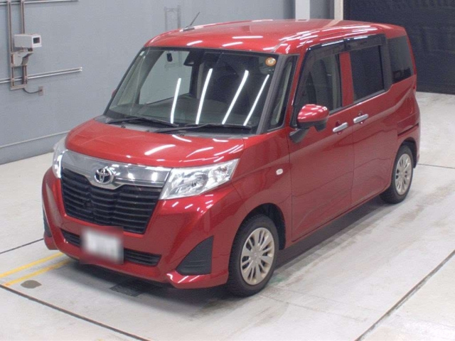 TOYOTA ROOMY 2018