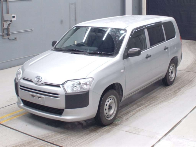 TOYOTA PROBOX 2020