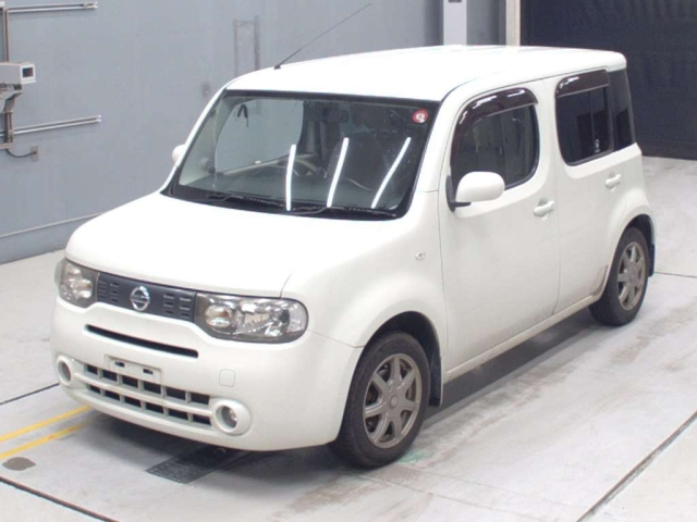 NISSAN CUBE 2010