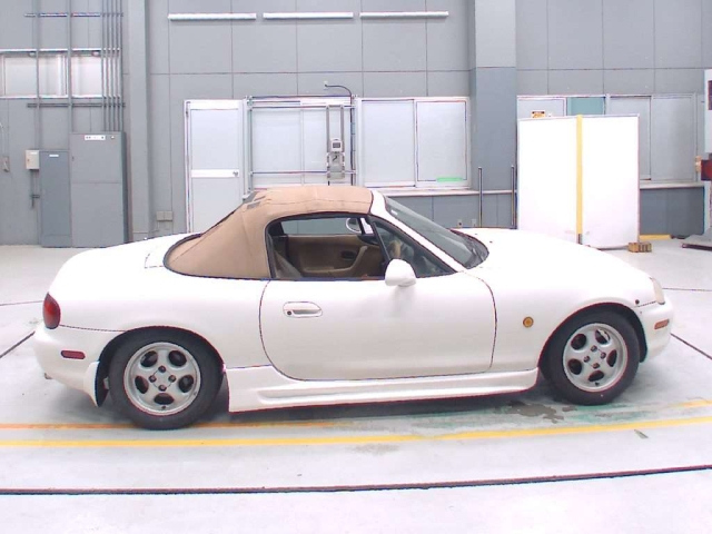 MAZDA ROADSTER 2008