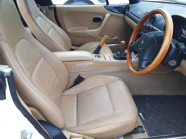 MAZDA ROADSTER 2008