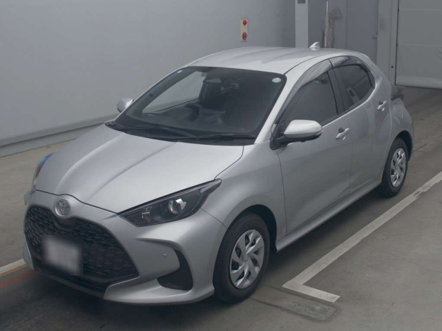TOYOTA YARIS 2024