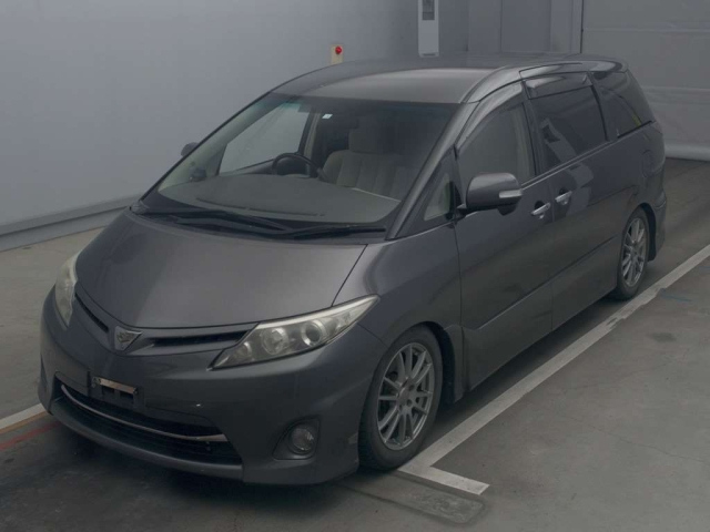TOYOTA ESTIMA 2012