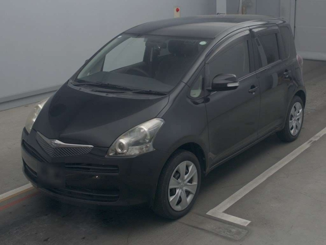 TOYOTA RACTIS 2010