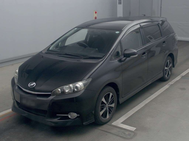 TOYOTA WISH 2012