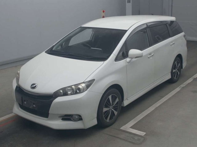 TOYOTA WISH