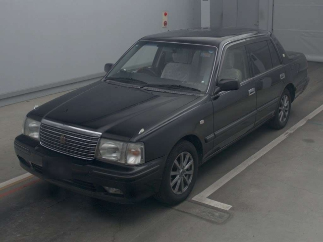 TOYOTA CROWN 2016