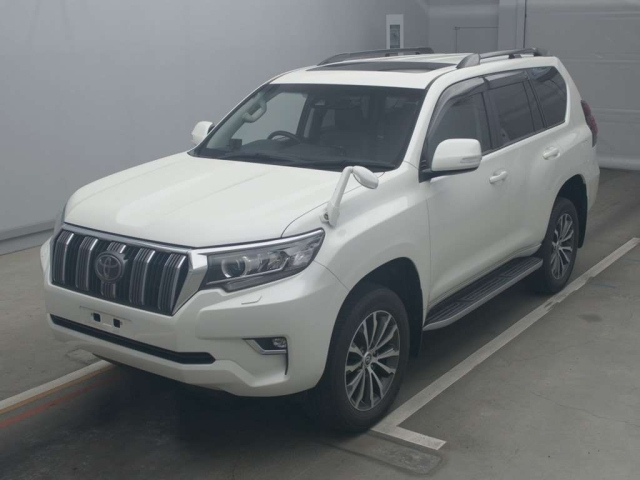 TOYOTA LAND CRUISER PRADO 2018