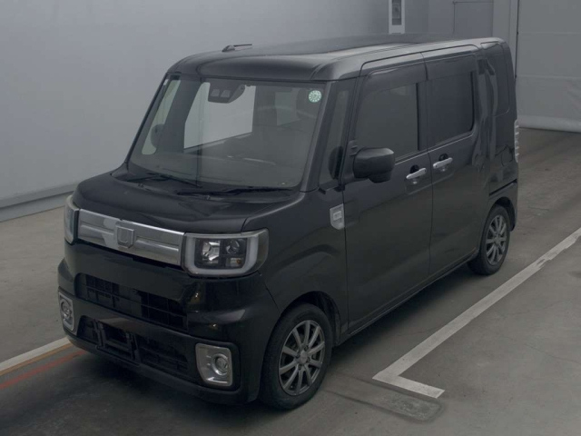 DAIHATSU WAKE 2019
