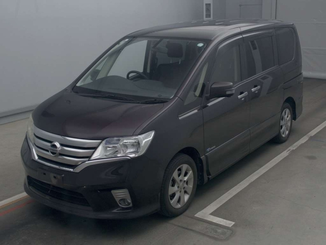 NISSAN SERENA 2013