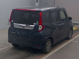 TOYOTA ROOMY 2018