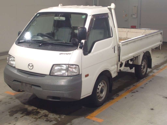 MAZDA BONGO 2015