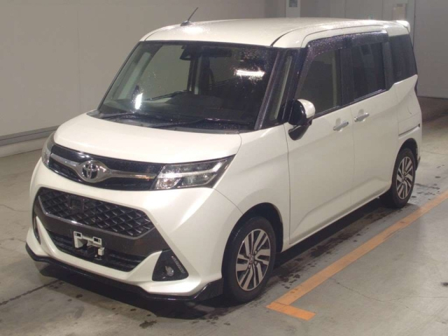 TOYOTA TANK 2018