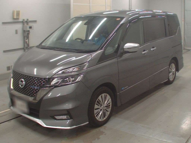 NISSAN SERENA 2018